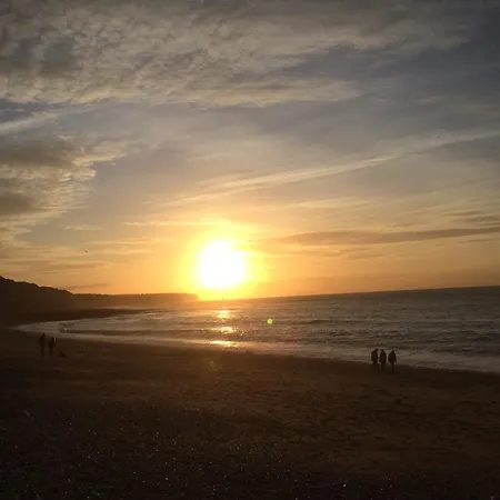 Дом отдыха Maison De Pecheur Vue Port - Commerces Aux Pieds - 1 A 5 Pers *